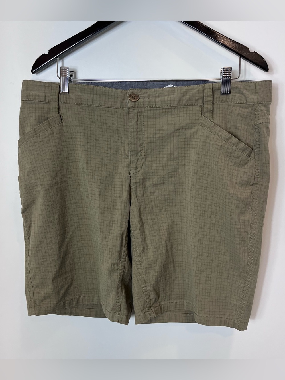 Horny Toad Organic Cotton Shorts Women's 14 Green Plaid Hiking Casual Walk On